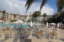 COROLLA HOTEL TOPLAM 10 ADET ASANSÖR