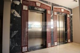 COROLLA HOTEL TOPLAM 10 ADET ASANSÖR