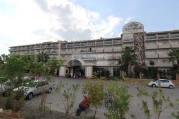 COROLLA HOTEL TOPLAM 10 ADET ASANSÖR